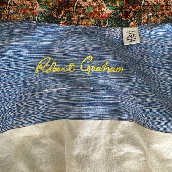 Robert Graham Men’s Classic Fit Button Down Shirt - Picture 5 of 5